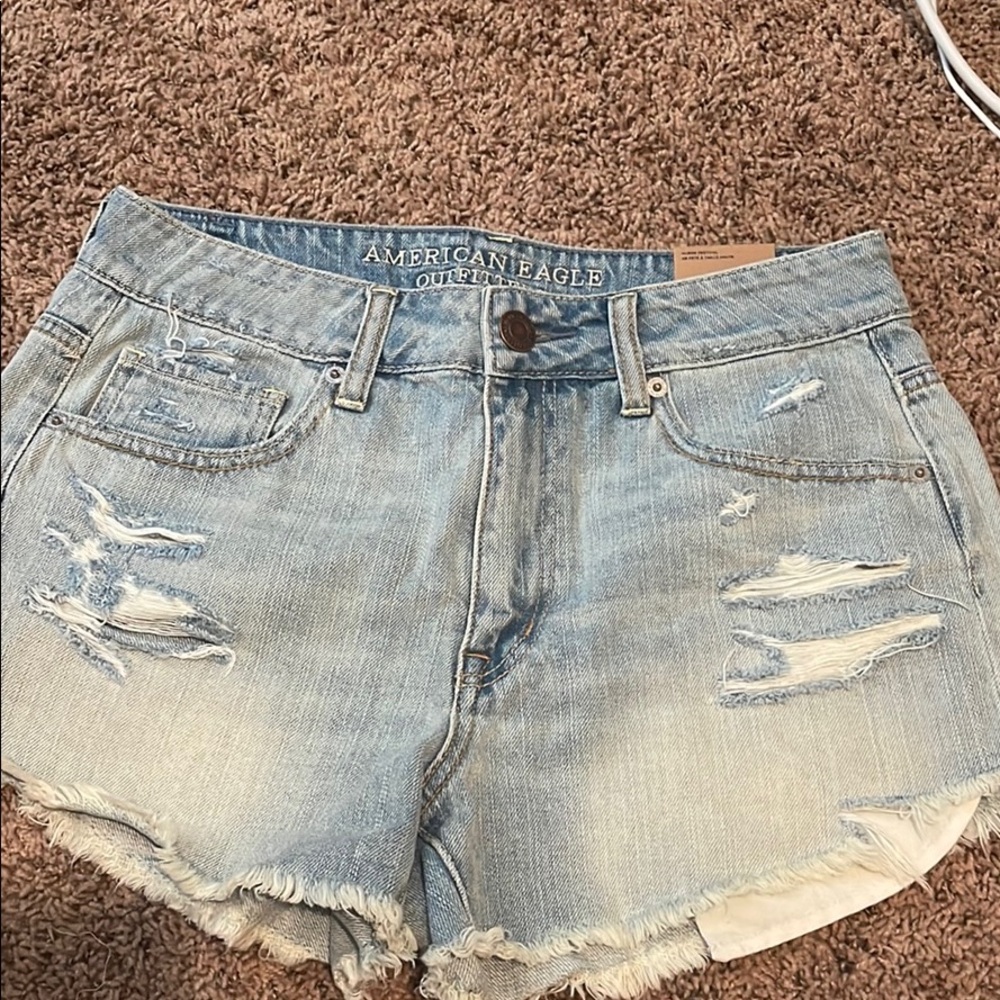 Jean shorts NWT